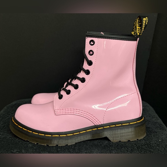 Dr. Martens Shoes - Dr. Doc Martens 1460 W Pale Pink Patent Leather Grunge Combat Boots Womens 6 NEW